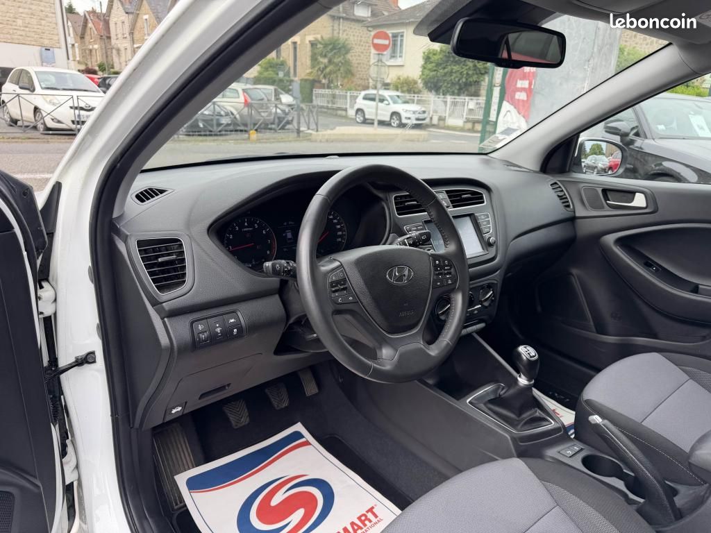 HYUNDAI I20 1.2i - 84 Intuitive clim + camera AR (image 21)
