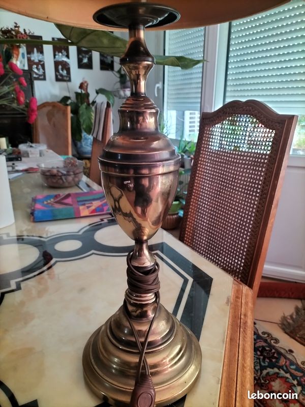 Lampe eu cuivre (image 2)