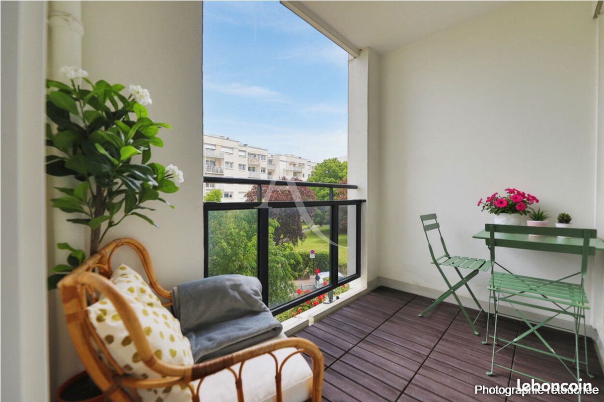 Appartement 2 pièces 51 m² · à Chatou · 51 m² · 220 000 €