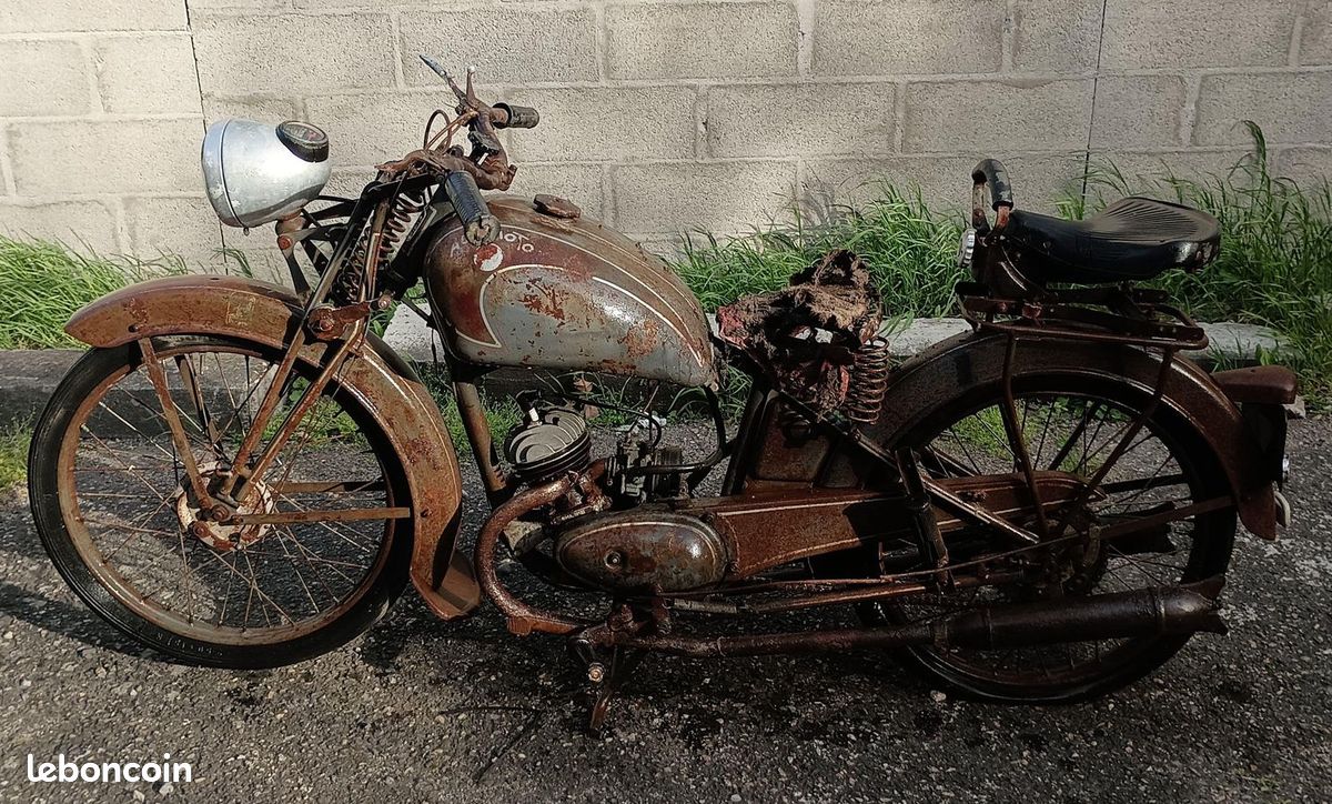 Moto de collection 100cc automoto 1950 , monet goyon s3g de 1951 et 1949 motobecane scout 1939 a res taurer (image 1)