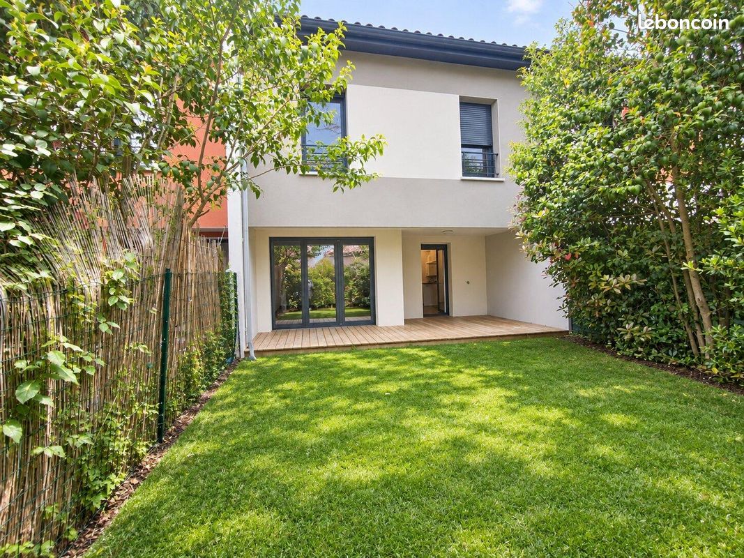Maison 4 pièces 80 m² · à La Salvetat-Saint-Gilles · 80 m² · 932 €/mois