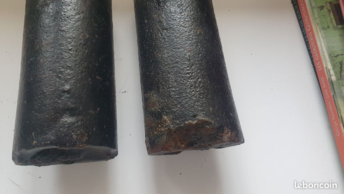 Lot 2 Poids Anciens Pour Horloge Comtoise Ou Coucou - Métal - 4,148 Kg Et 2,900 Kg - Vintage