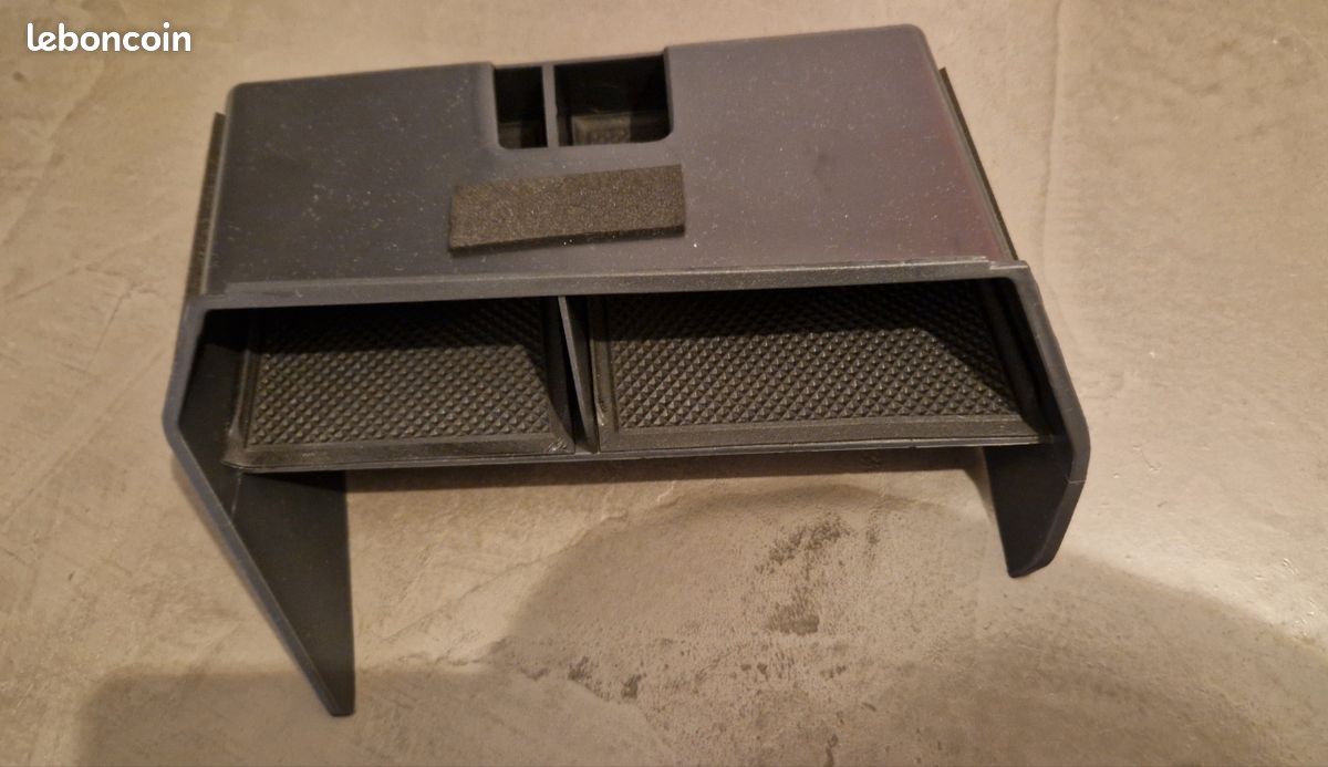 Boîte de rangement console centrale Audi A3 (image 1)