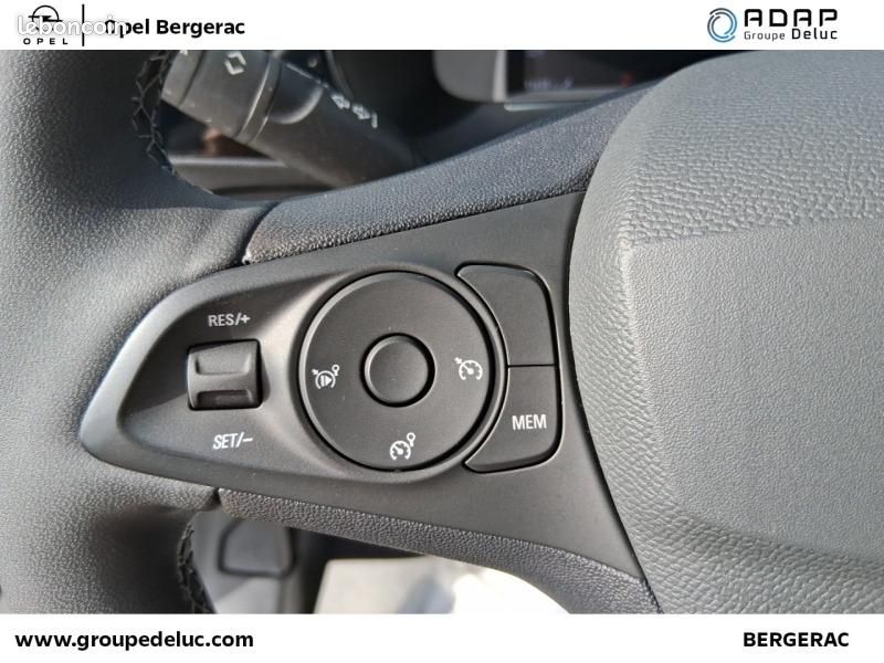 Opel Corsa 1.2 75ch GS (image 21)