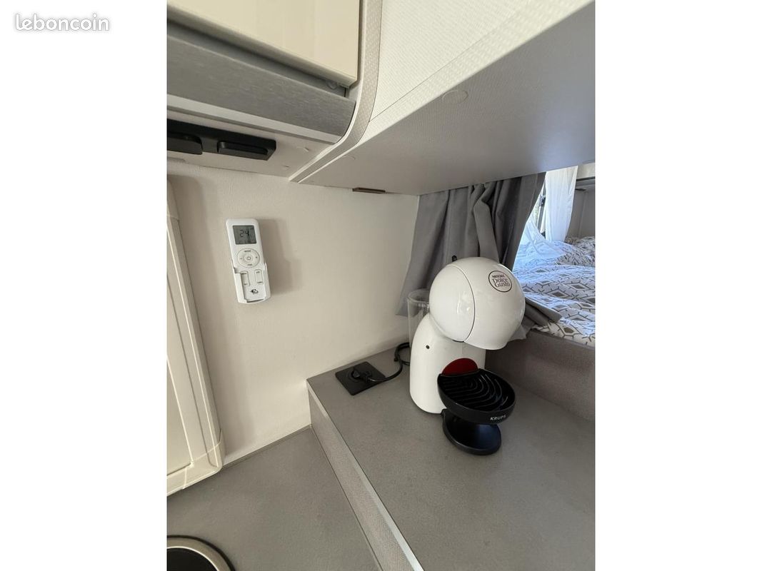 ETRUSCO V 5.9 DF Camping-car profilé Etrusco - Boite automatique 2.0 TDCI 170 ch (image 36)