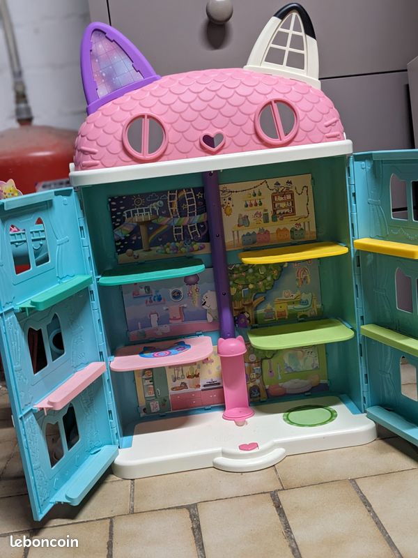 Maison Gaby chat (image 1)