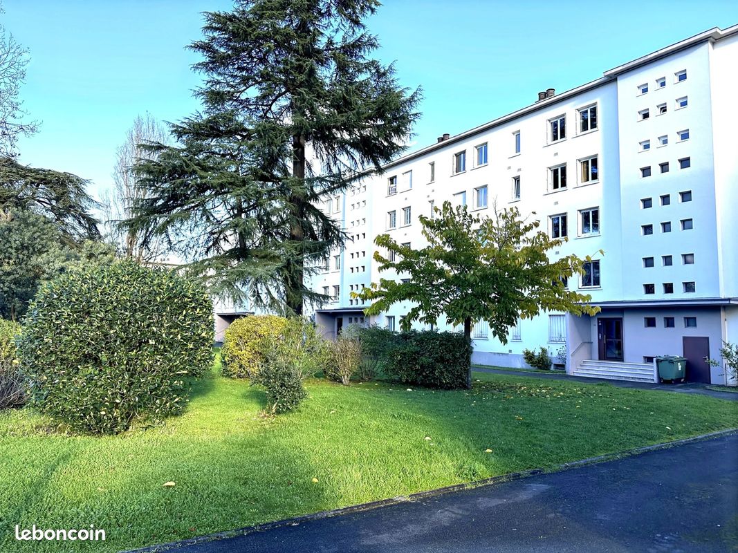 Appartement 4 pièces 63 m² · à Bordeaux · 63 m² · 153 000 €