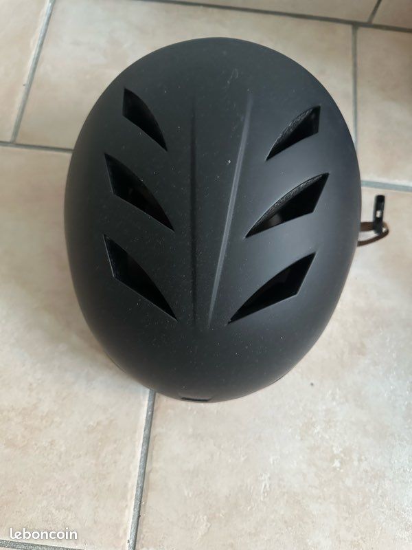 Casque vélo (image 1)