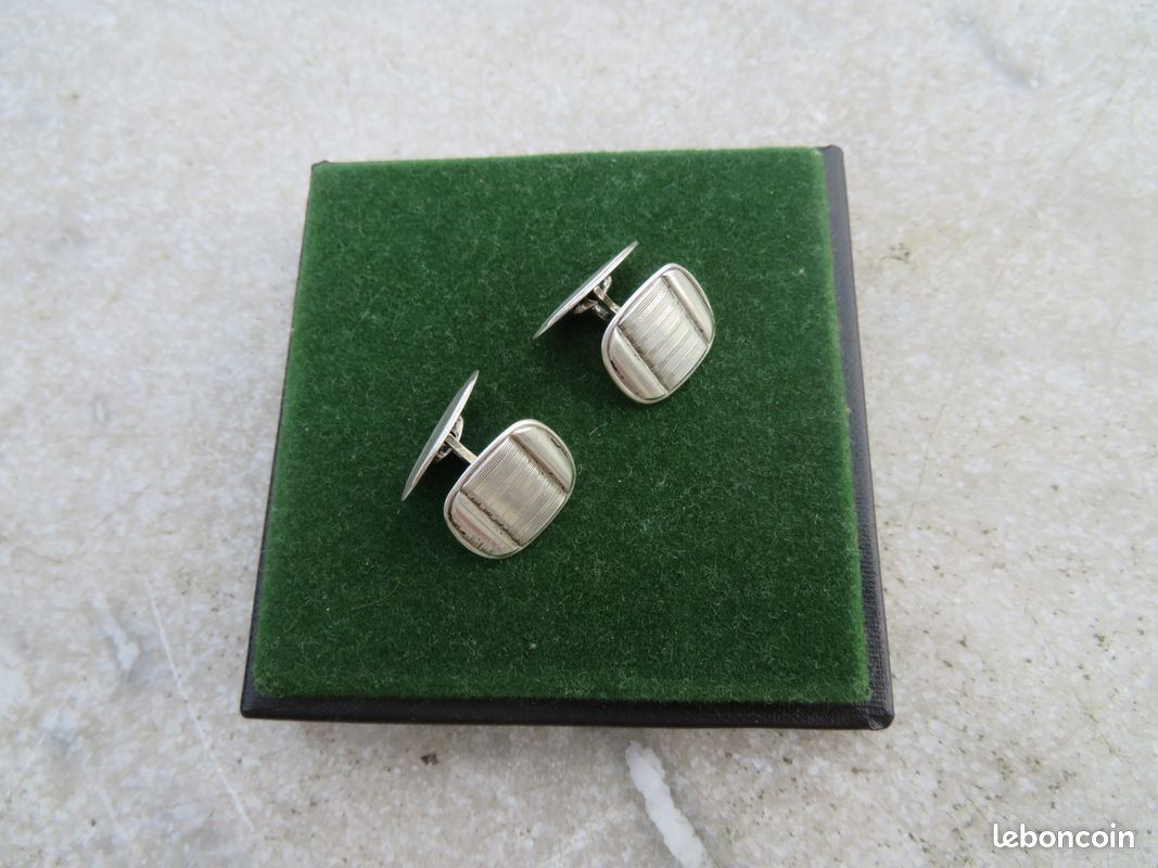 Paire De Boutons De Manchettes Anciens En Argent – Élégance Rétro, Bon état