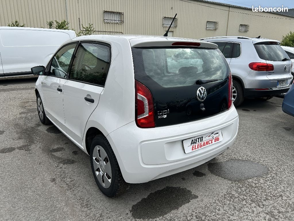 Volkswagen Up 1.0 60 Take Up (image 3)