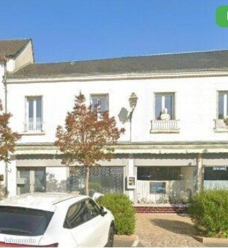 Immeuble 3 pièces 325 m² · à Valençay · 325 m² · 210 000 €