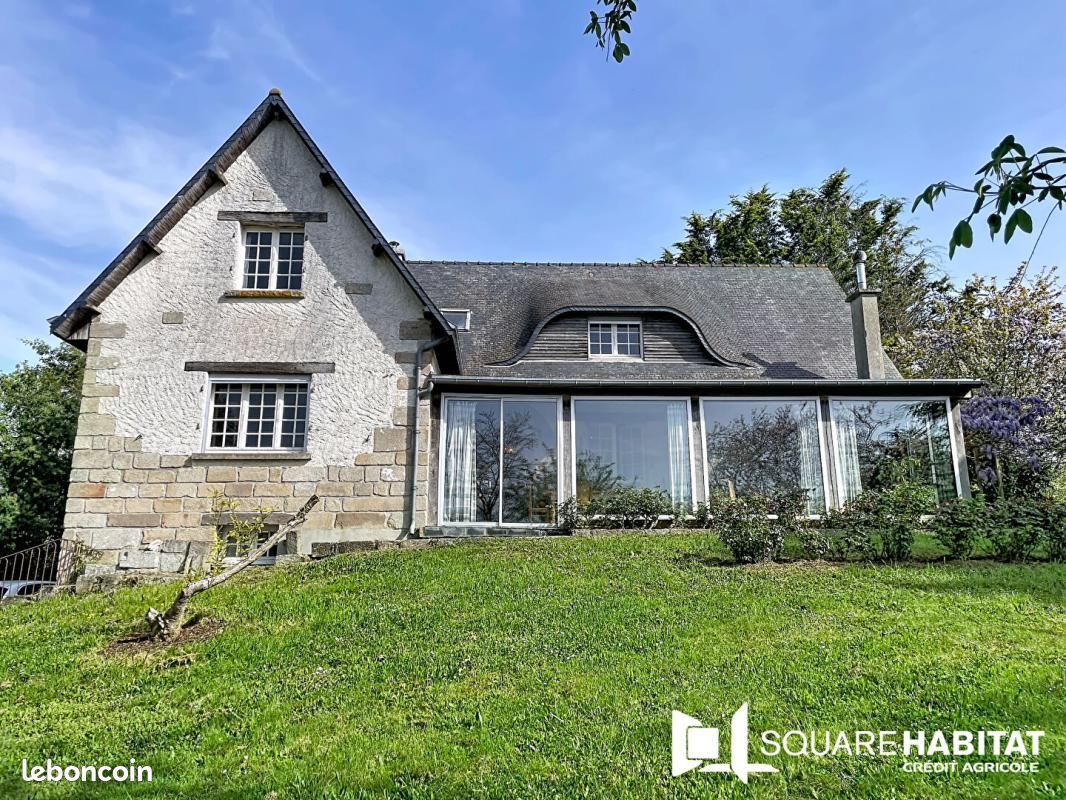 Maison 8 pièces 245 m² · à Créhen · 245 m² · 365 900 €
