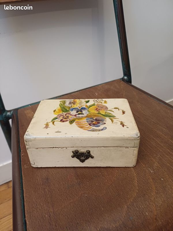 Ancienne Boîte à Bijoux En Carton - Écrin Vintage Pour Parure - Occasion