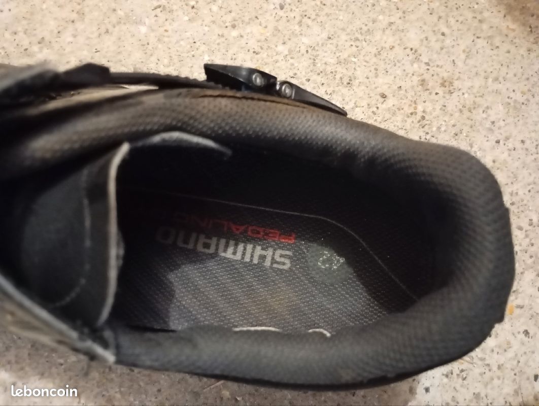 Chaussure cales shimano 42 (image 1)
