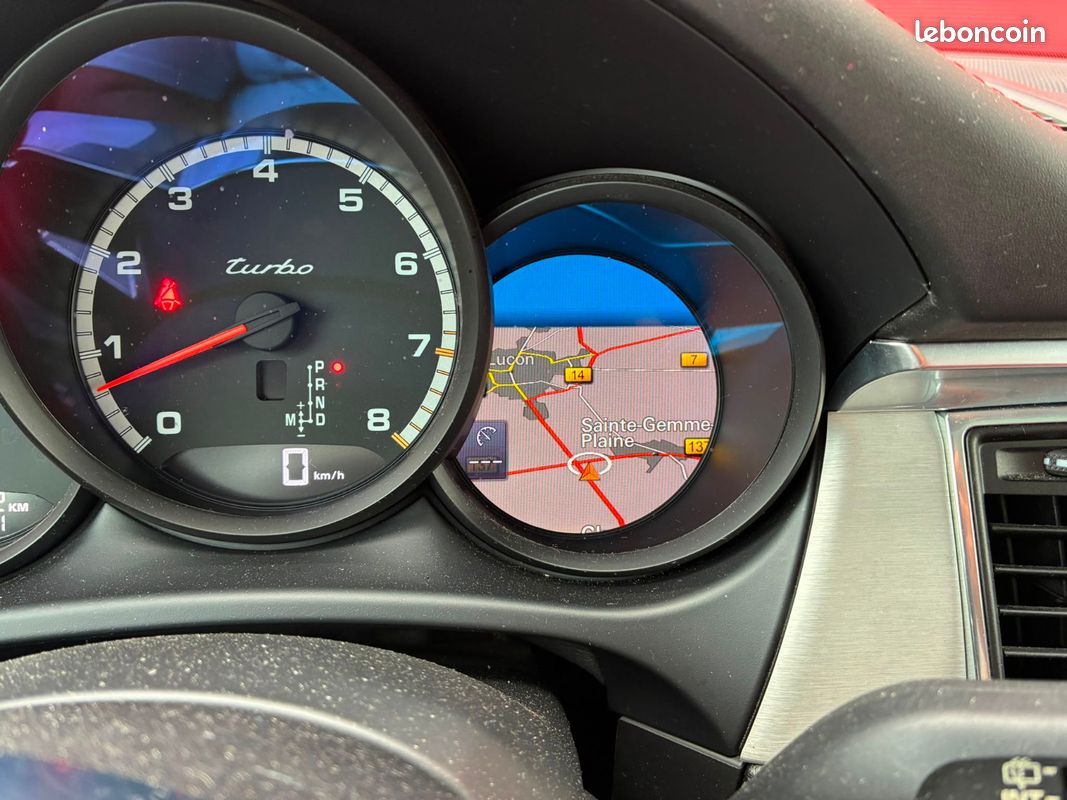 Porsche Macan Turbo PDK 3.6i V6 PACK CHRONO- GARANTIE 12 MOIS (image 28)