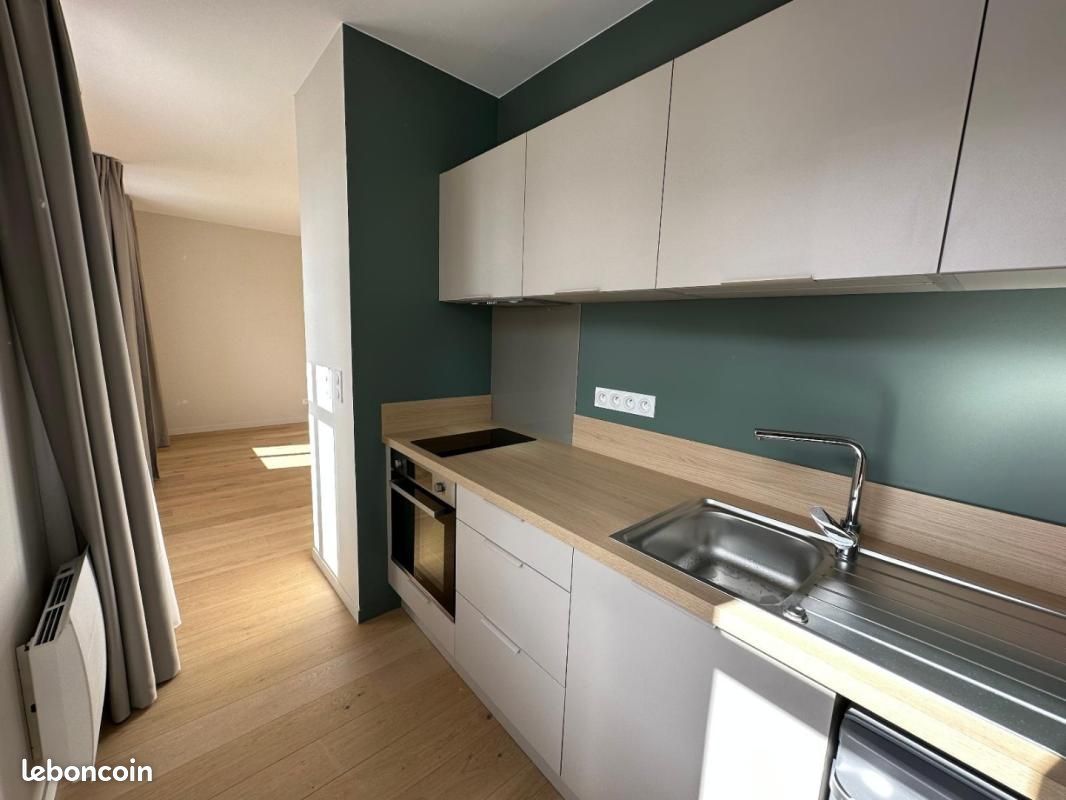 Appartement 1 pièce 21 m² · à Tours · 21 m² · 570 €