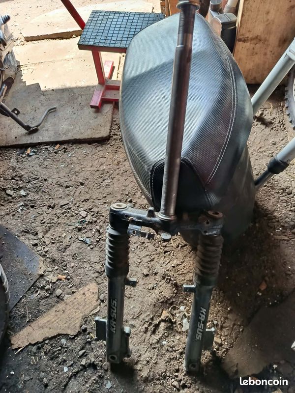 Fourche Kymco Fever ZX 50cm3 (image 1)