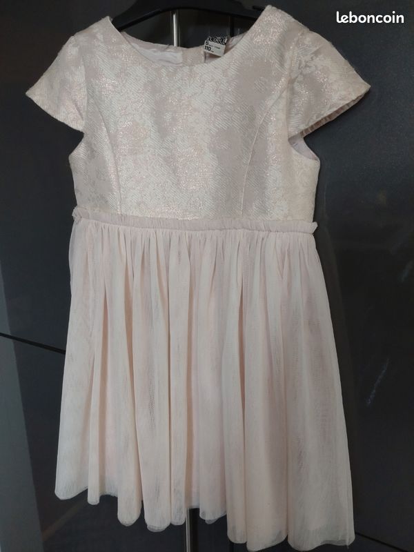 Lot tenues habillées fille 4-5 ans (image 2)