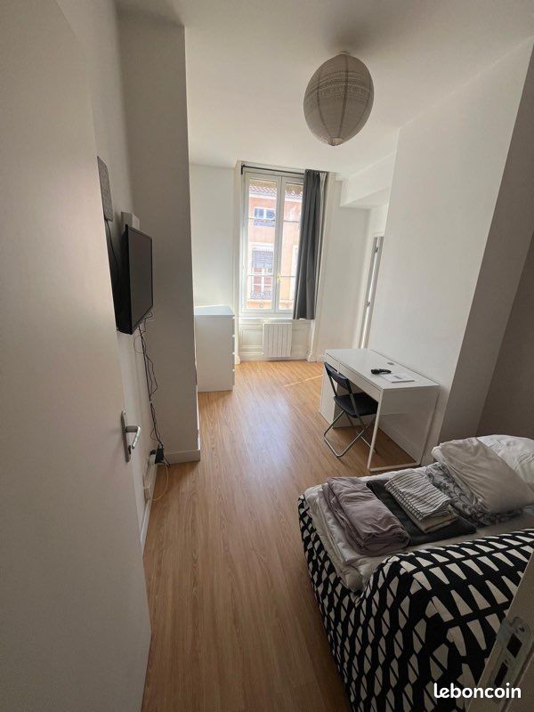 Appartement 3 pièces 28 m² · à Lyon · 28 m² · 900 €