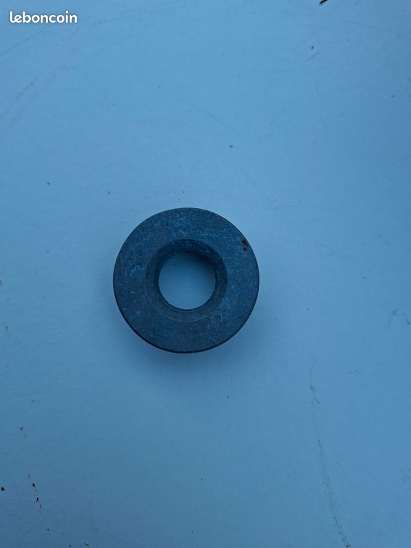 Ecrou (image 2)