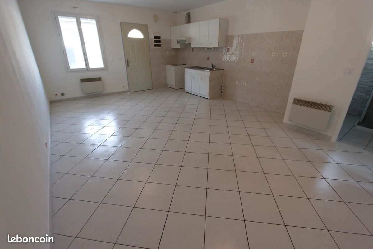 Appartement 3 pièces 50 m² · à Nay · 50 m² · 687 €/mois