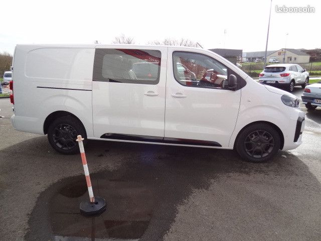 Citroen JUMPY FG XL 2.2 DIESEL 180CH CABINE APPROFONDIE FIXE PACK PREMIUM CONNECT AUTOMATIQUE (image 9)