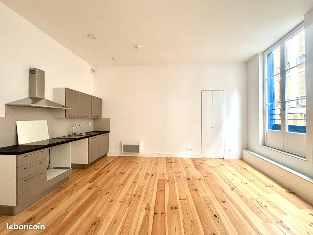 Appartement 3 pièces 75 m² · à Bayonne · 74,7 m² · 1 140 €/mois