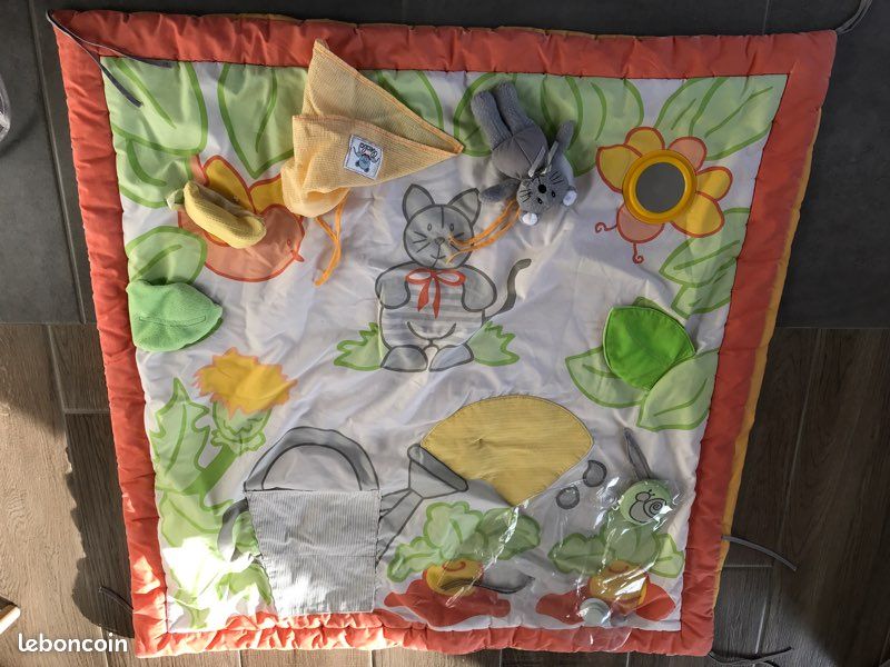 Tapis éveil bébé (image 1)