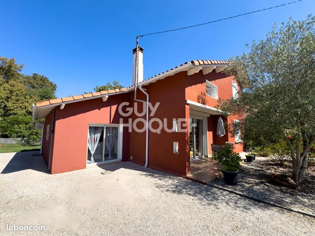 Maison 4 pièces 117 m² · à Mont-de-Marsan · 117 m² · 242 000 €