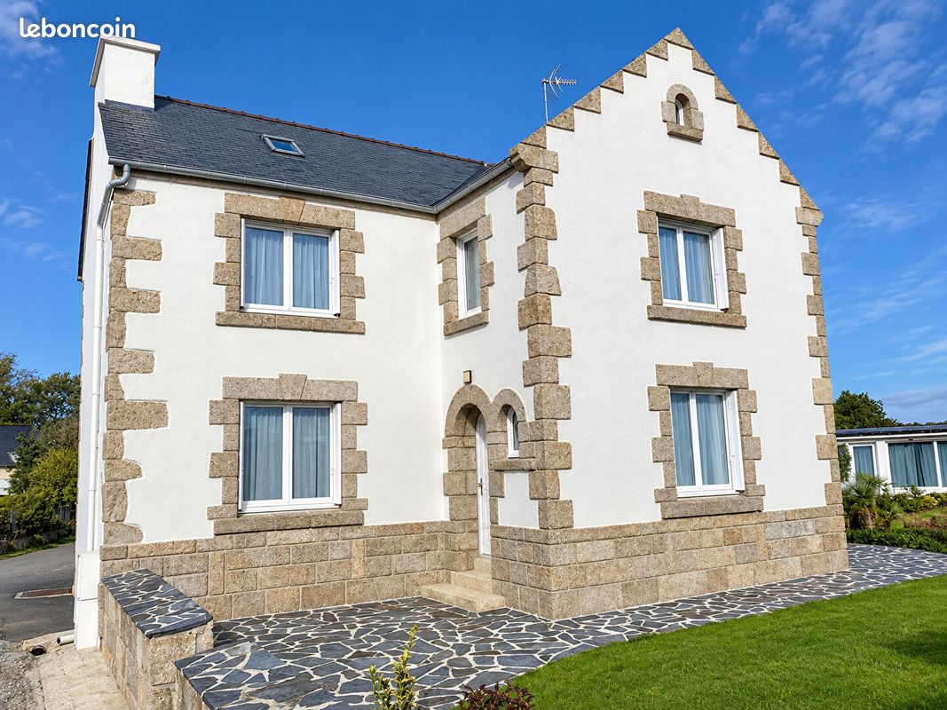 Maison 4 pièces 110 m² · à Coat-Méal · 110 m² · 325 500 €