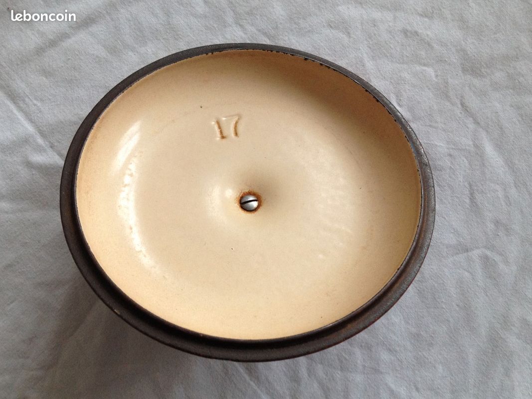Inox Classique. Casserole + couvercle 3-ply de 16 à 20 cm - Le Creuset