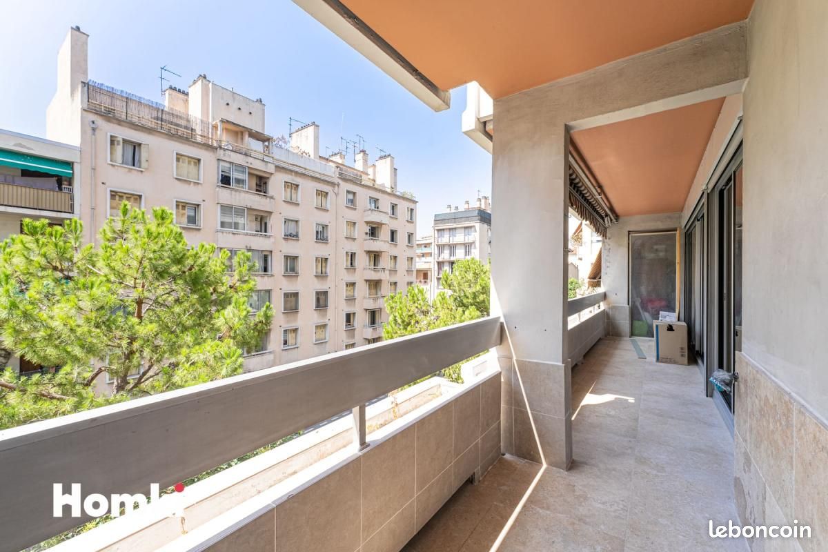 Appartement 3 pièces 71 m² · à Marseille · 71 m² · 230 000 €