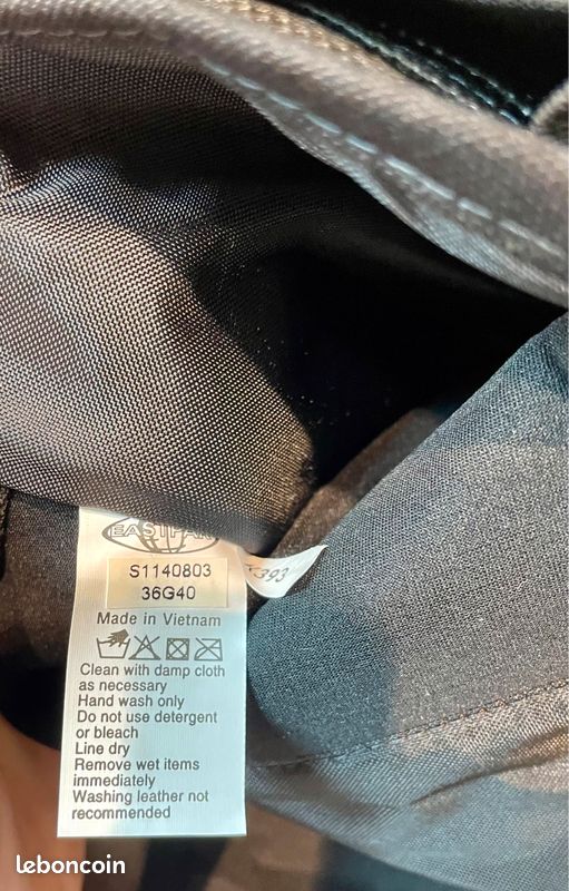 Sacoche EASTPAK Front Man (image 8)