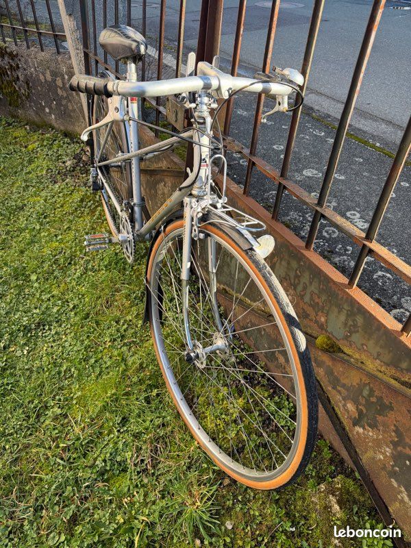 ANCIEN VÉLO DE Course "Peugeot" Des Années 1950 Vélo Ancien Course 50 EUR 300,00 - FR