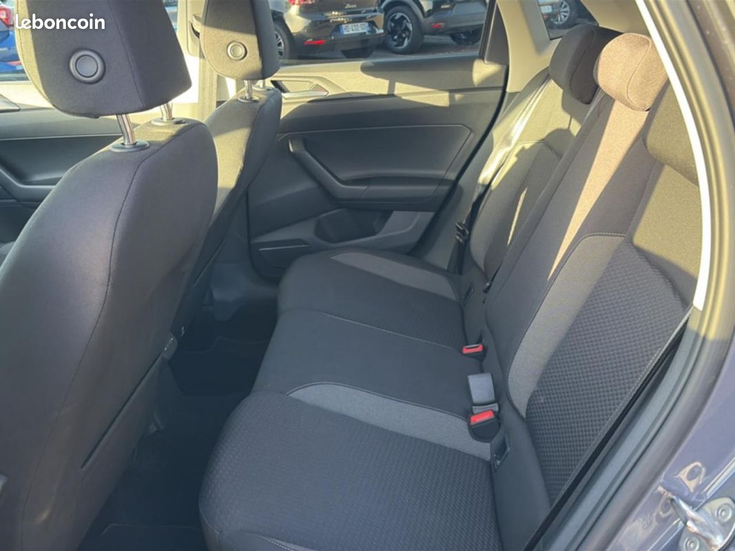 VOLKSWAGEN POLO 1.0 tsi 95 vw edition (image 14)