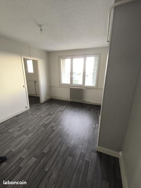 Appartement 3 pièces 49 m² · à Chaumont · 49 m² · 451 €/mois