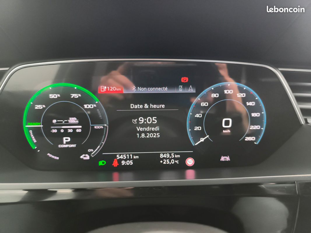 AUDI e-tron 55 quattro 408 ch Edition One (image 36)