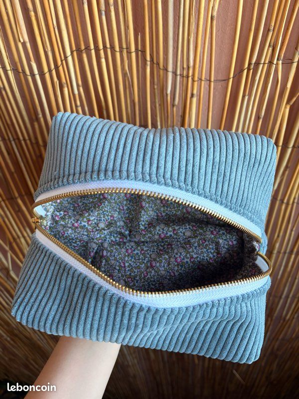 Trousse de toilette (image 2)