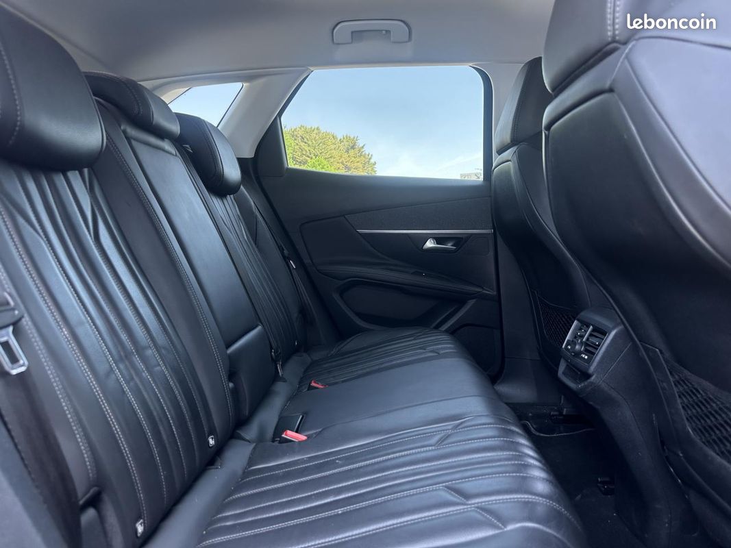 PEUGEOT 3008 1.5 BlueHDi S&S - 130 - BV EAT8 II Allure - GARANTIE 12 MOIS (image 19)