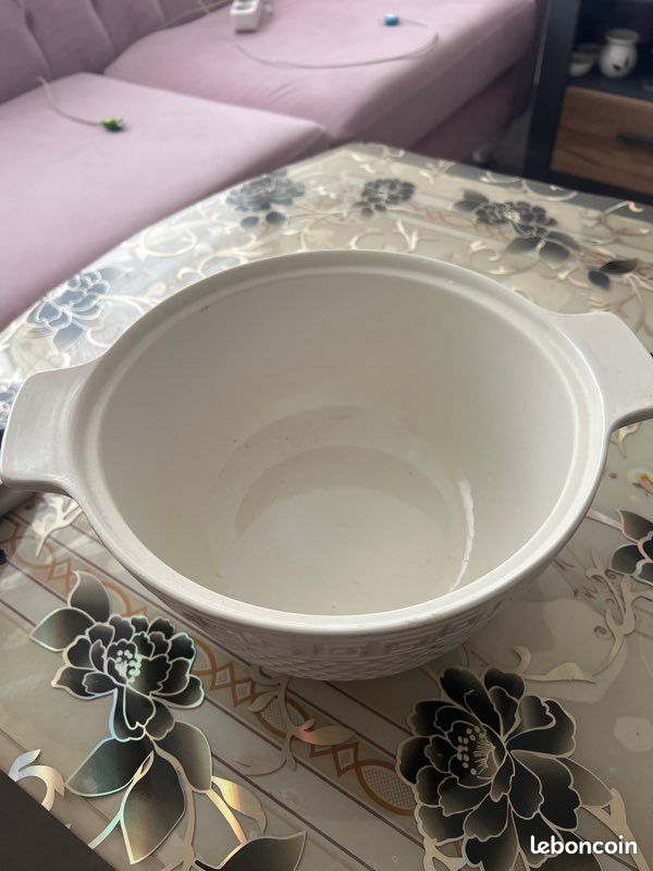Hgjgwqh Soupière à soupe avec couvercle en verre et cuillère en céramique pour soupe, bols à soupe en porcelaine pour restaurant, maison, cuisine, décoration, porcelaine blanche, 20,3 cm Hgjgwqh Soupière à soupe avec couvercle en verre et cuillère en céramique pour soupe, bols à soupe en porcelaine pour restaurant, maison, cuisine, décoration, porcelaine blanche, 20,3 cm