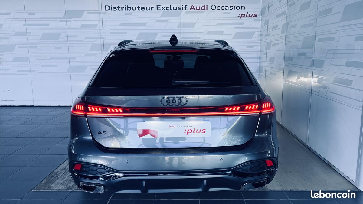 AUDI A5 Avant TFSI 150 ch S tronic 7 S line (image 4)