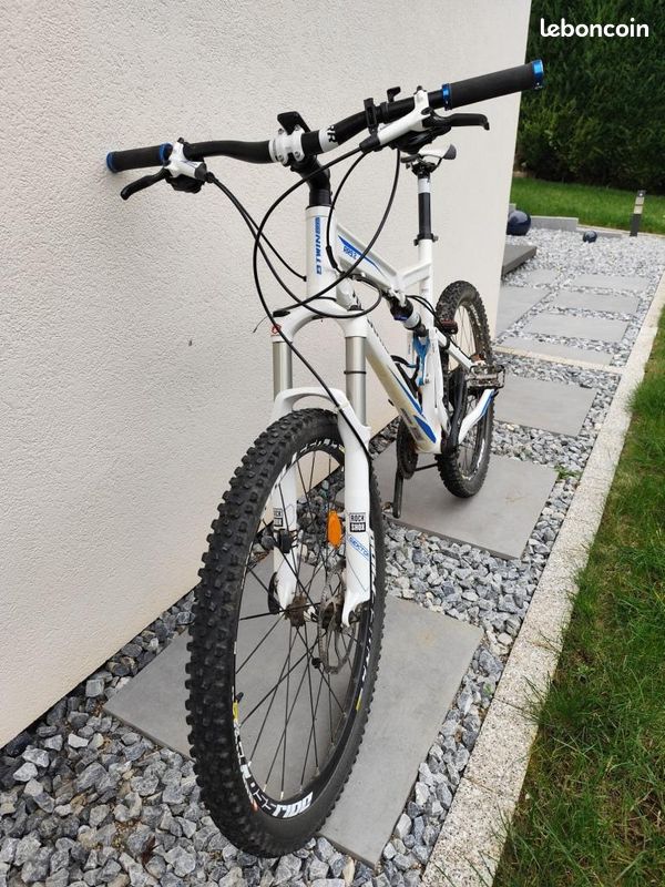 VTT tout suspendu ROCKRIDER RR Vélos - Main Image