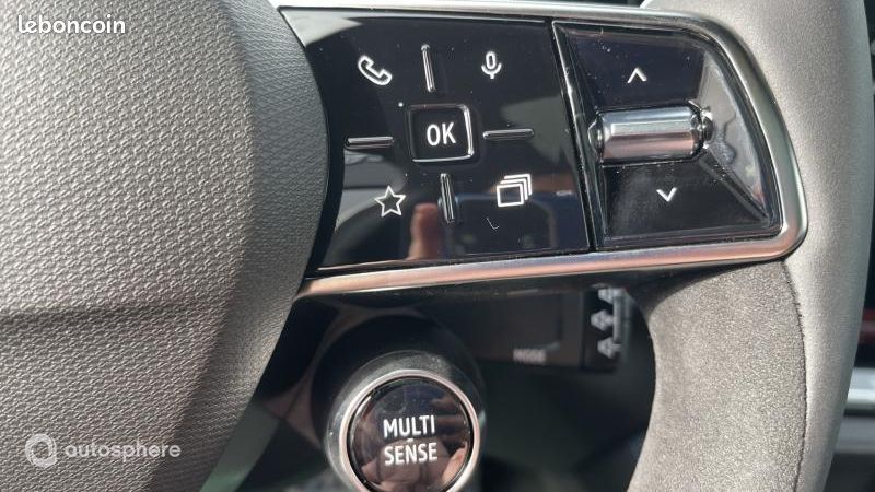Renault Espace 1.2 E-Tech full hybrid 200ch esprit Alpine 5 places - 25 (image 11)