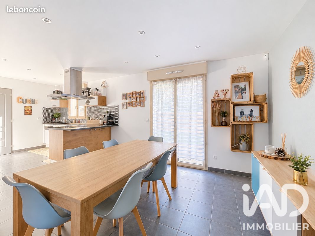 Maison 4 pièces 105 m² · à Houdan · 105 m² · 324 000 €