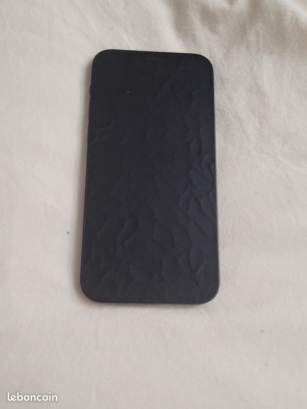 IPhone 12 (image 1)