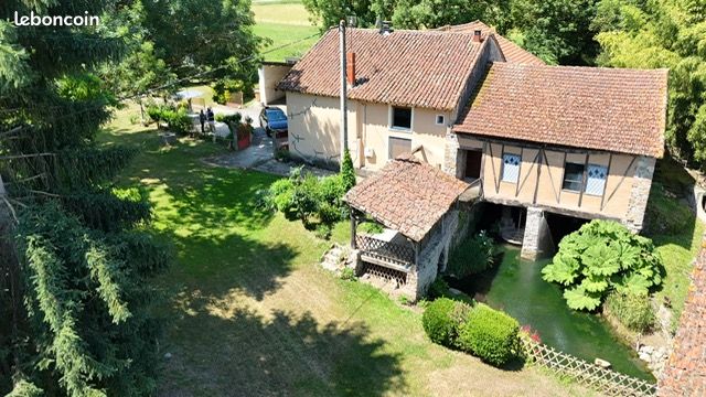 Propriété maison et moulin