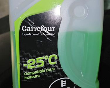 elfbar nachfüll pod läuft aus Fabriquer son e liquide pour Cigarette électronique à partir d'une base, de  booster de nicotine et d'arômes