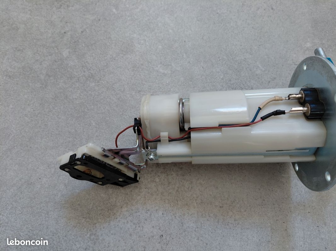 Pompe à Essence GSXR 600 750 - Équipement moto