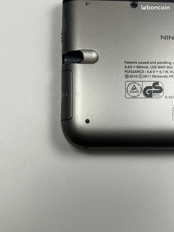 3DS XL + housse donkey kong + chargeur (image 16)