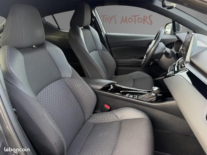 Toyota C-HR 1.8 Hybride 122 Edition (image 11)